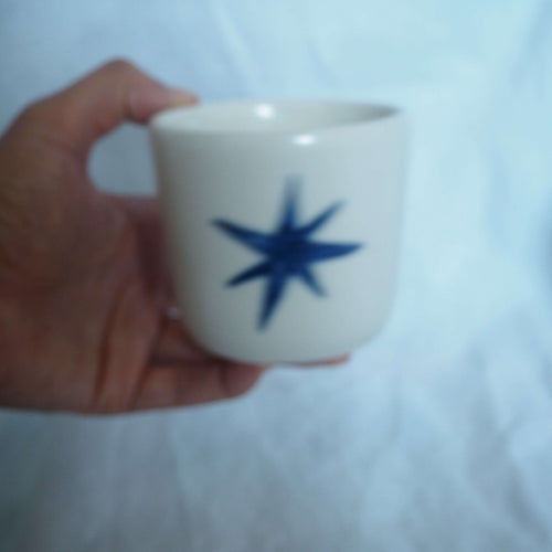 white-handmade-coffee-mug-blue-star
